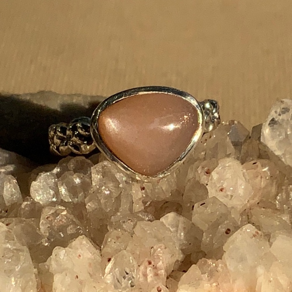 NATURAL SUNSTONE 925 STERLING SILVER RING, SIZE 8